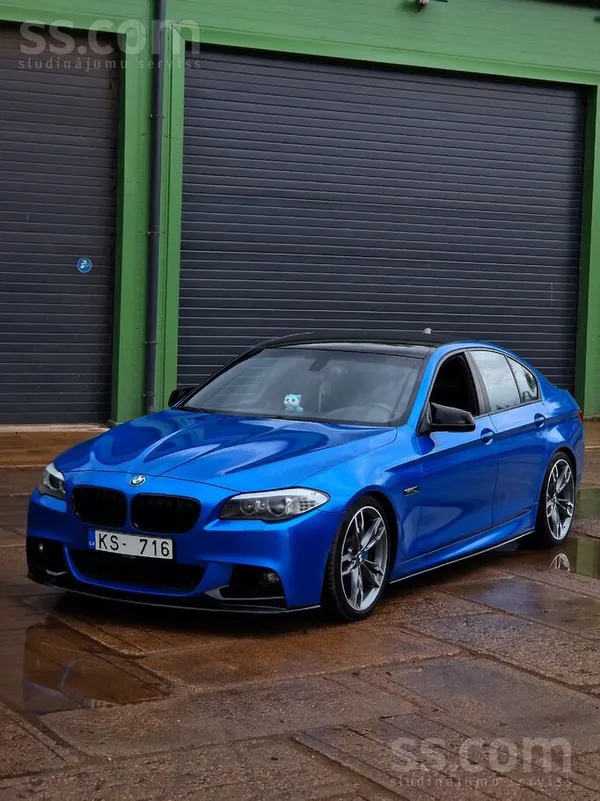 BMW 530