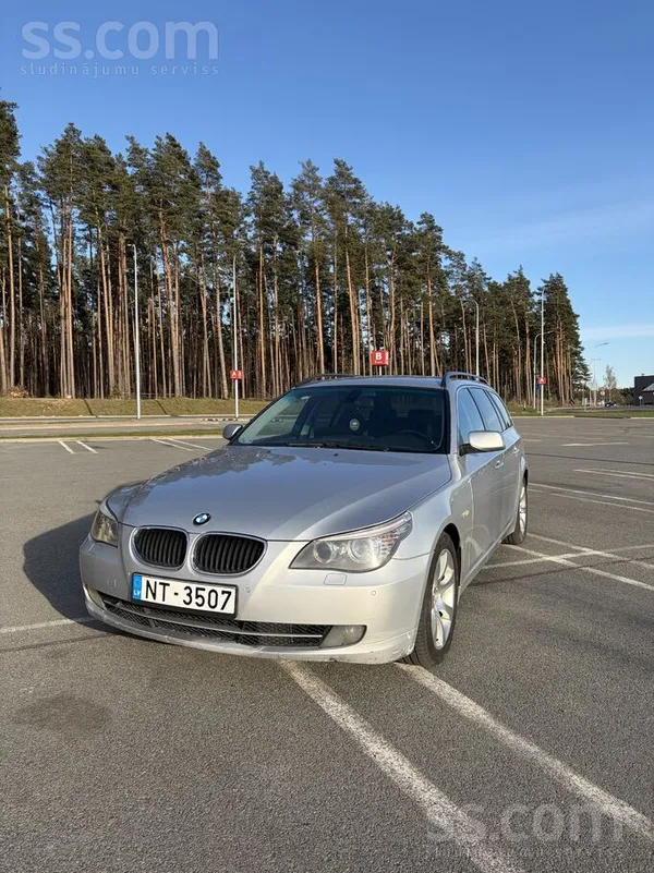 BMW 520