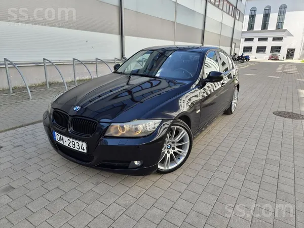 BMW 320