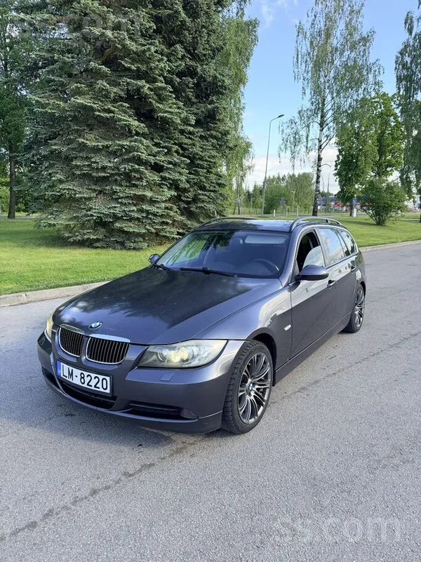 BMW 325