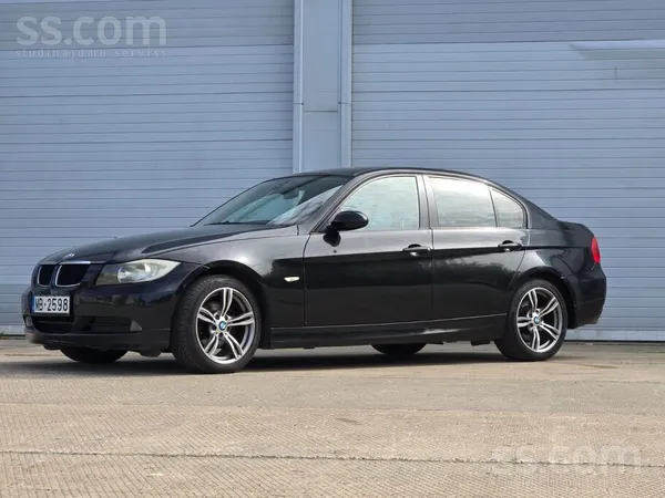 BMW 320