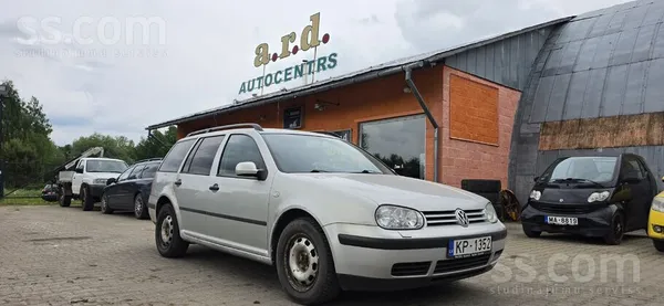 Volkswagen Golf 4
