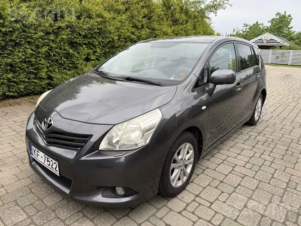 Toyota Verso
