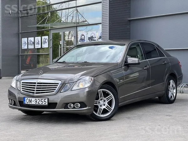 Mercedes E220