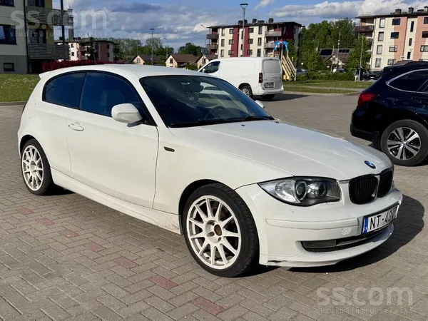 BMW 130