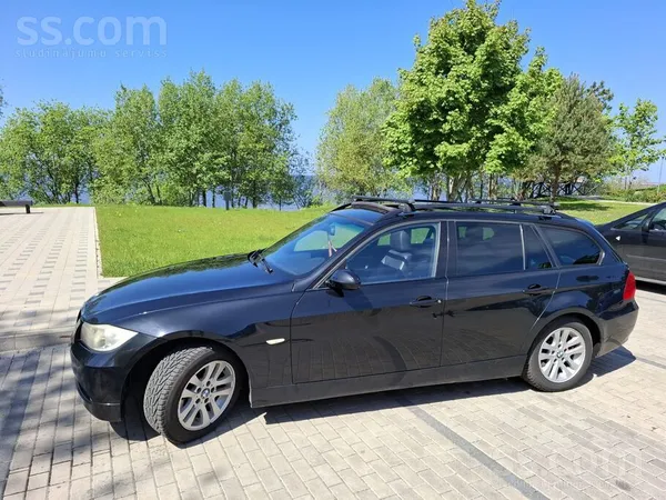 BMW 320