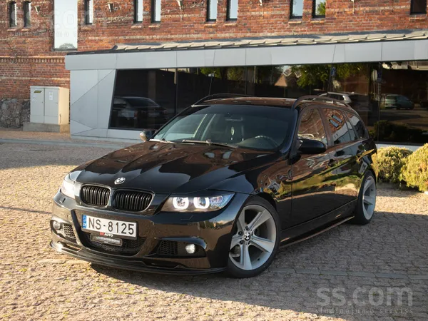 BMW 320