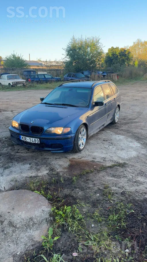 BMW 330