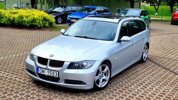 BMW 325