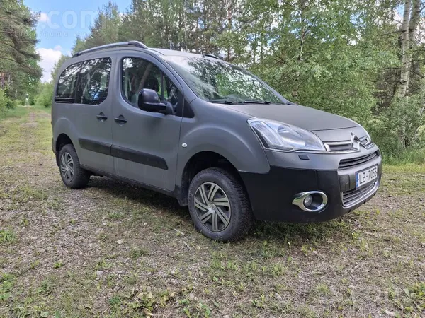 Citroen 4x4 Berlingo. Multispace. Ja ir jautājumi droši zv