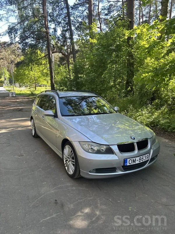 BMW 325