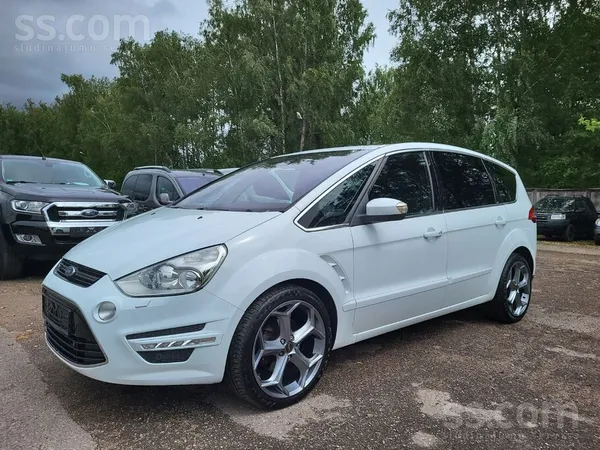 Ford S-Max