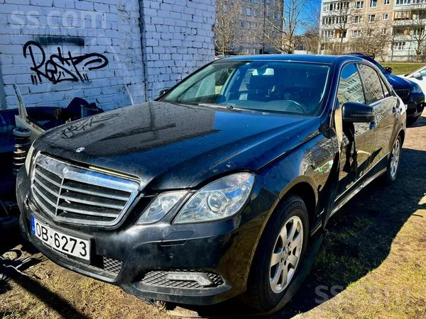 Mercedes E220