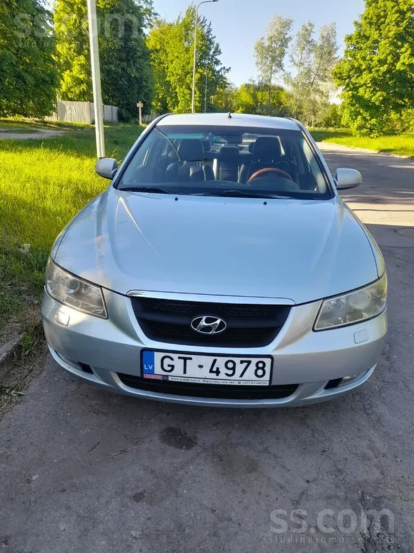 Hyundai Sonata