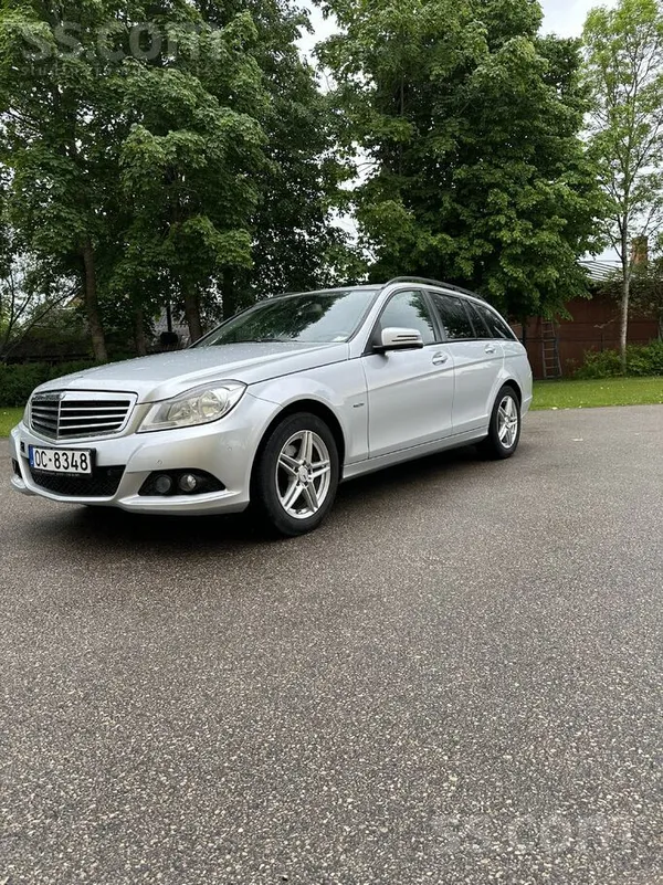 Mercedes C200