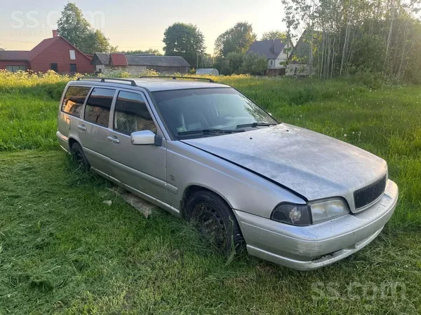 Volvo V70