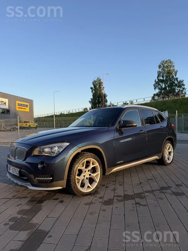 BMW X1