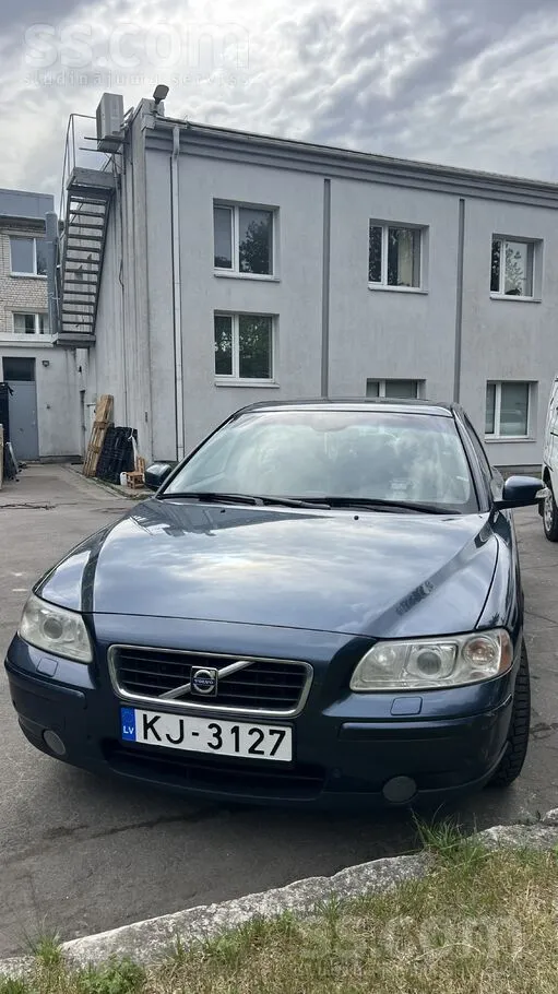 Volvo S60