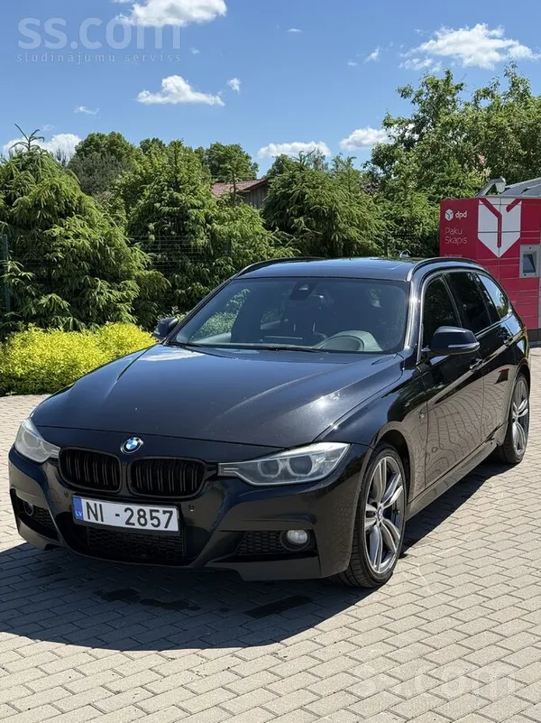 BMW 335