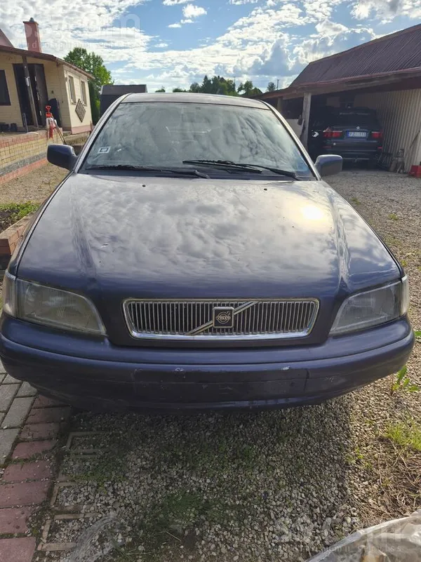 Volvo S40