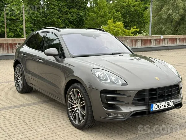 Porsche Macan