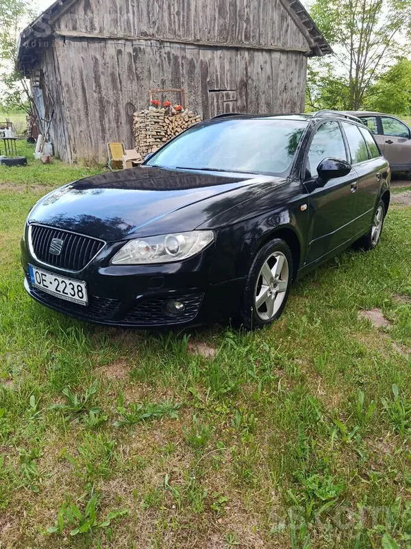 SEAT Exeo