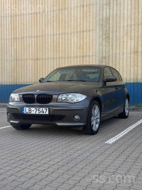 BMW 118
