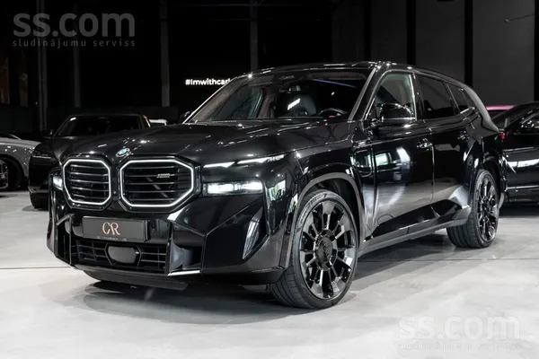 BMW XM