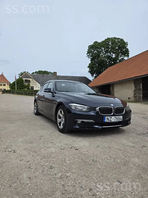BMW 320