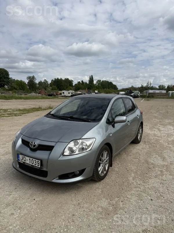 Toyota Auris