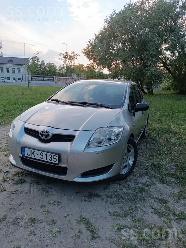 Toyota Auris