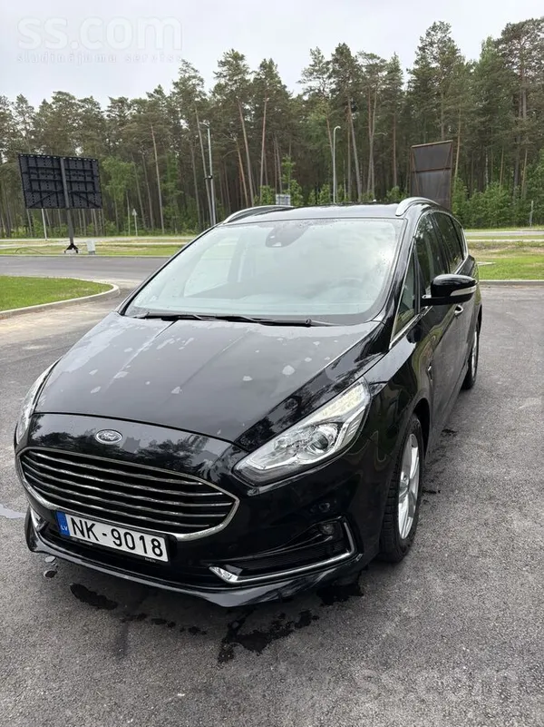 Ford S-Max
