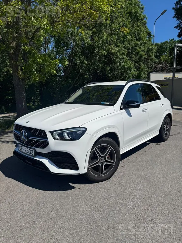 Mercedes Mercedes Benz Gle 300 D 4Matic. Amg. 200 kw/272 z.