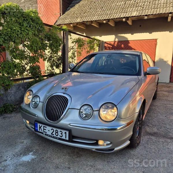Jaguar S-Type