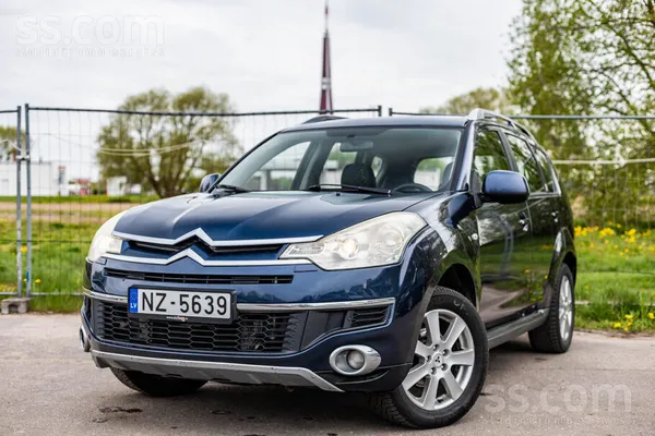 Citroen C-Crosser