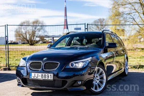 BMW 525