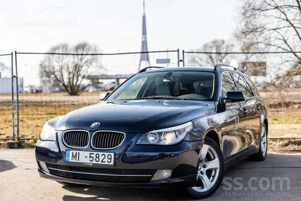 BMW 525
