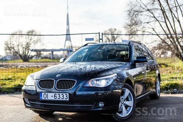 BMW 525
