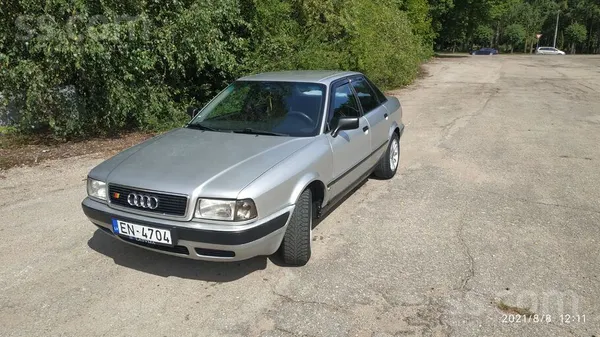 Audi 80