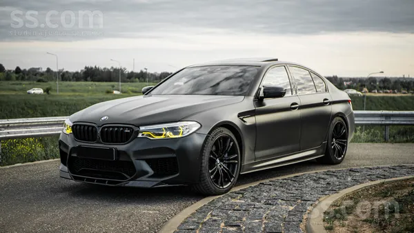 BMW M5