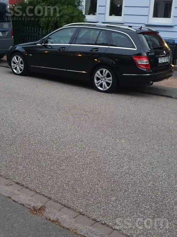 Mercedes C220