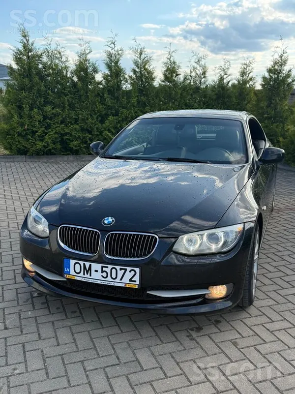 BMW 330