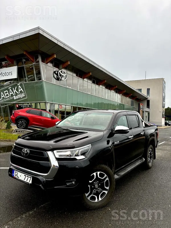 Toyota Hilux