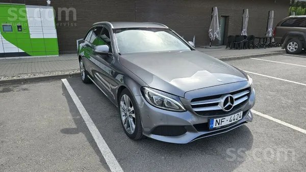 Mercedes C220