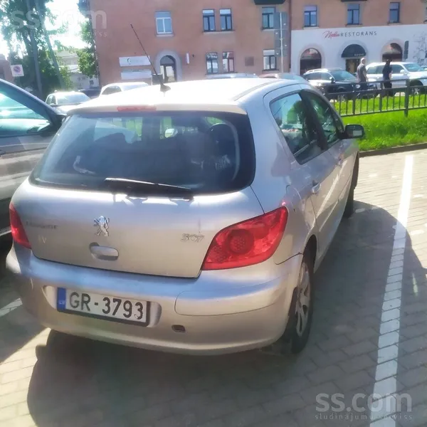 Peugeot 307