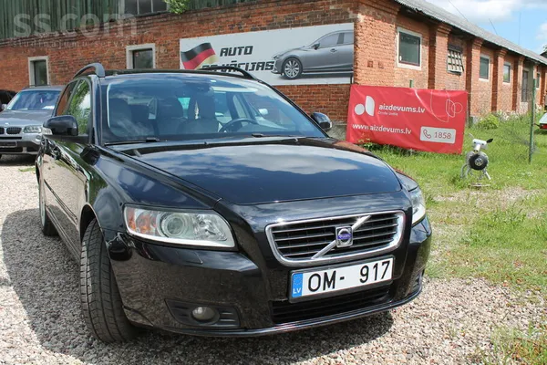 Volvo V50