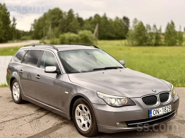 BMW 525