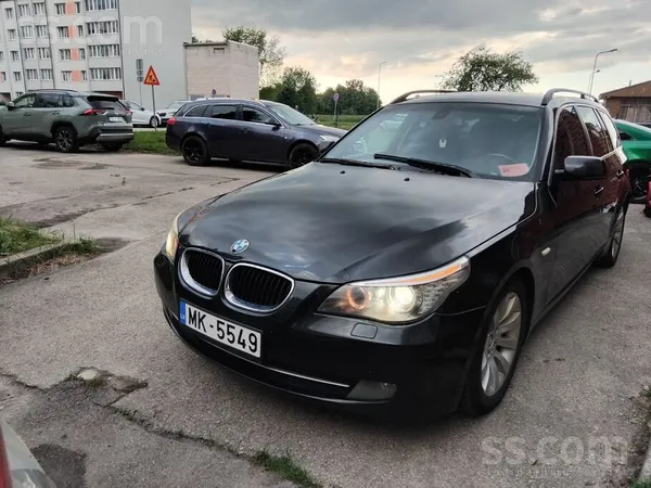 BMW 520