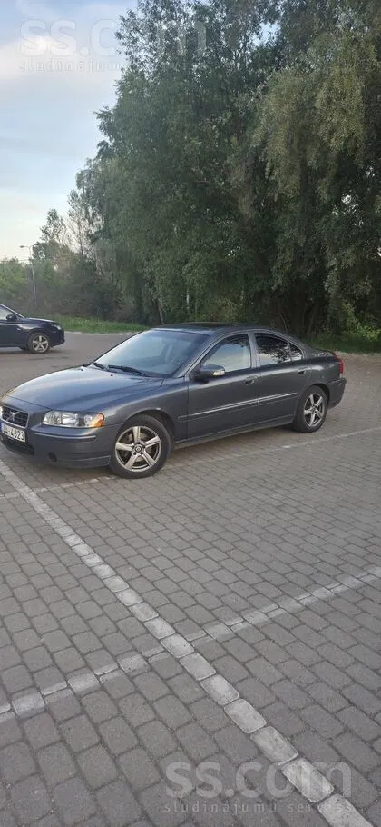 Volvo S60