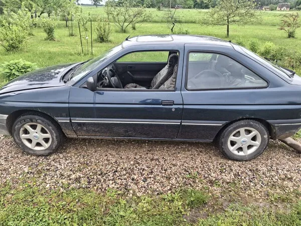 Ford Escort